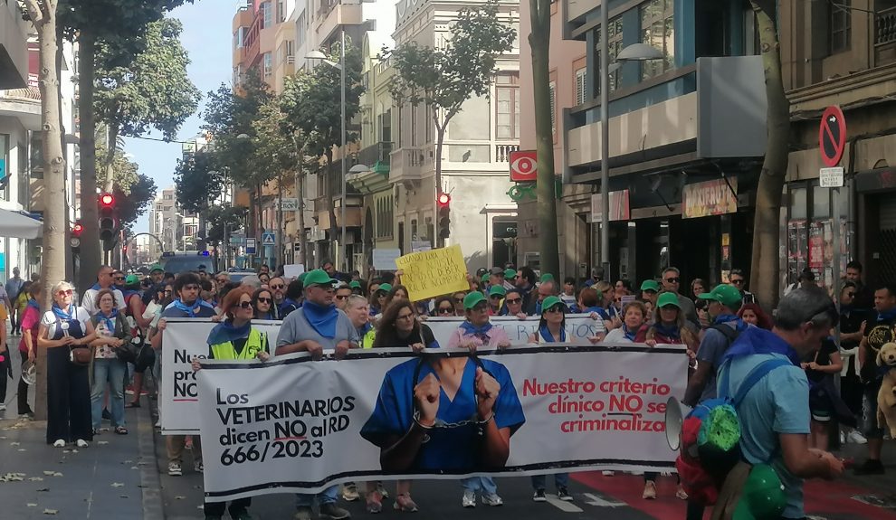 Manifestación de veterinarios en Las Palmas de Gran Canaria | Foto: Colegio de Veterinarios de Las Palmas