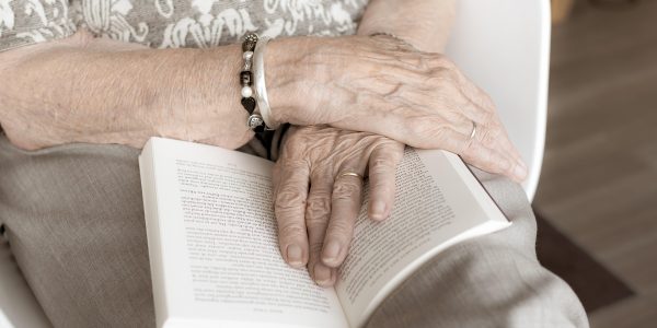 Canarias ocupa la segunda posición estatal con 39 plazas de centro de día por cada 10 000 mayores de 65 años | Foto: Pixabay