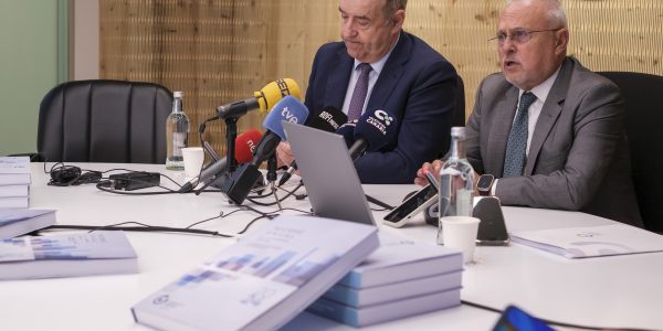 Presentación del informe anual de la CCE sobre la economía canaria - Foto: CCE