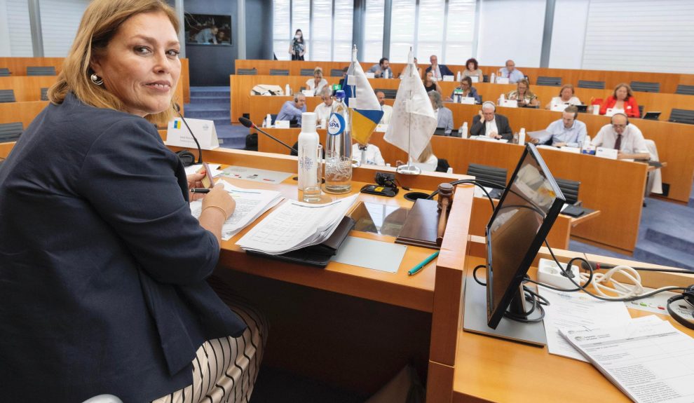 Astrid Pérez presidiendo la Conferencia de Asambleas Legislativas Regionales de la UE | Foto: Partamento de Canarias