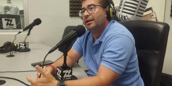 Aridane González en los estudios de El Espejo Canario