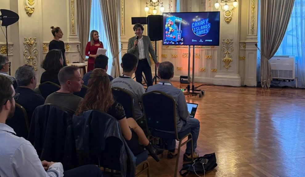 Esta acción se produce como complemento y respuesta tras la expedición institucional y empresarial canaria desplazada al Tokyo Game Show 2025 de Japón | Foto: UD Las Palmas Esta acción se produce como complemento y respuesta tras la expedición institucional y empresarial canaria desplazada al Tokyo Game Show 2025 de Japón | Foto: UD Las Palmas