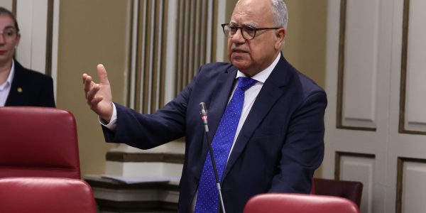 Casimiro Curbelo | Foto: Parlamento de Canarias