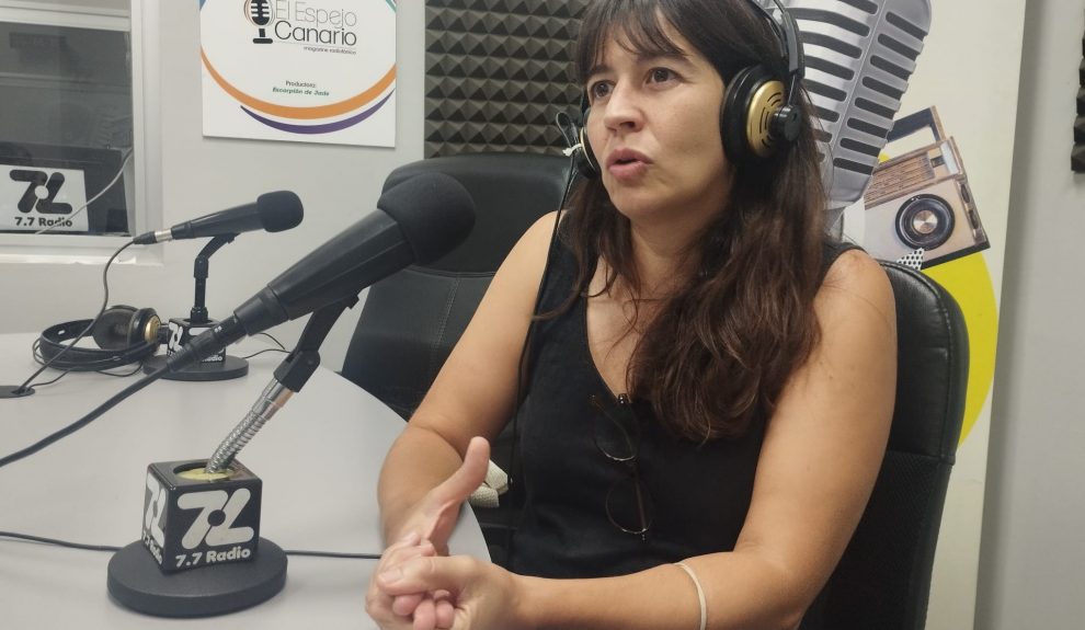 Nisa Guede Brito en los estudios de El Espejo Canario