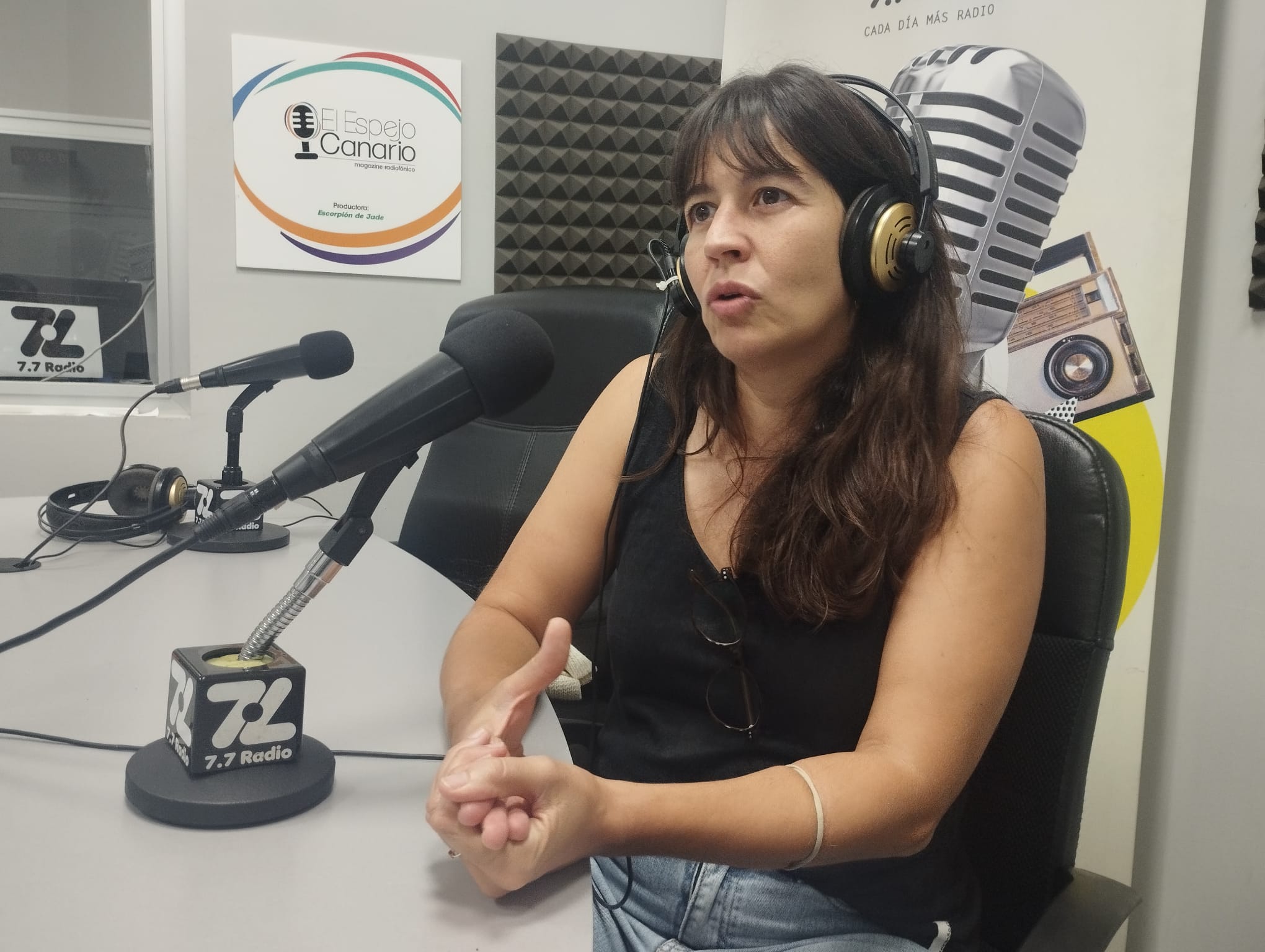 Nisa Guede Brito en los estudios de El Espejo Canario