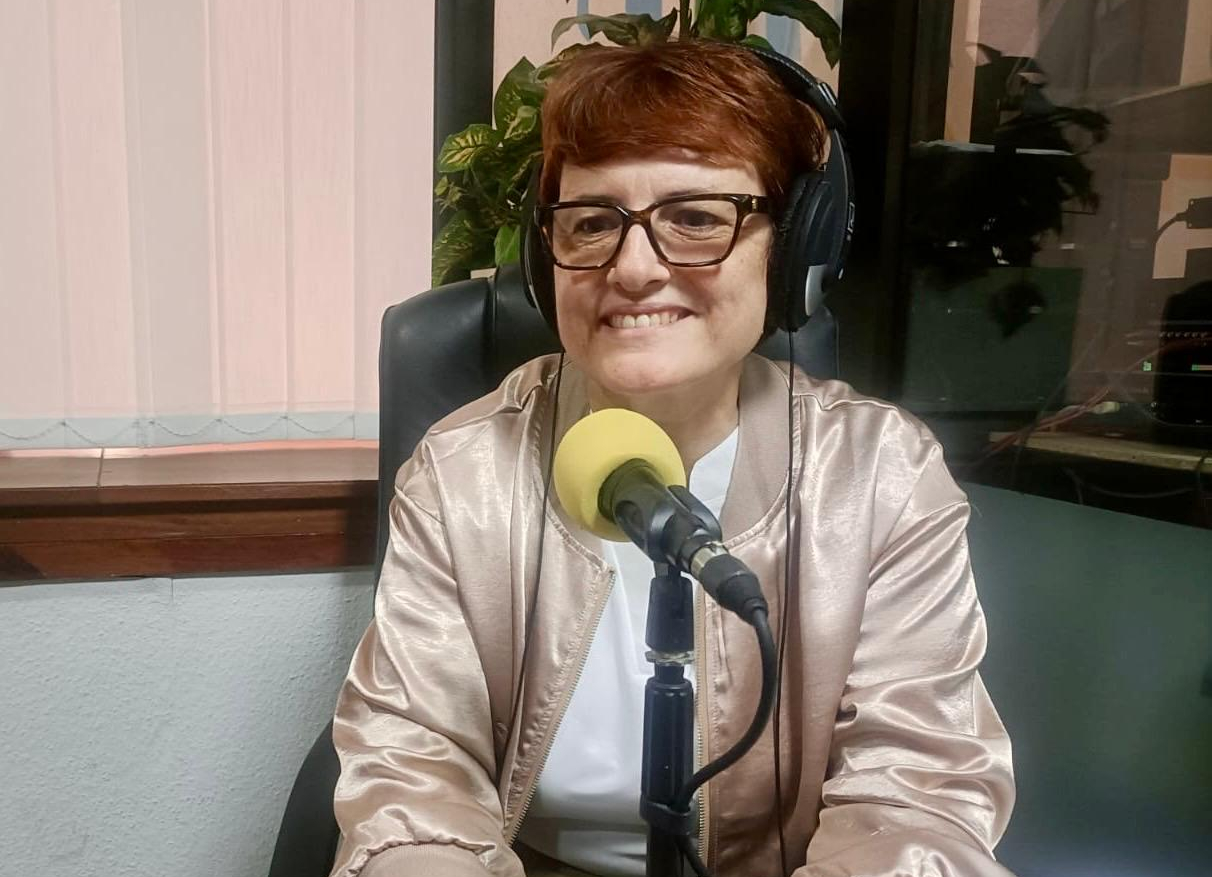 Candelaria Delgado en los estudios de El Espejo Canario Candelaria Delgado en los estudios de El Espejo Canario