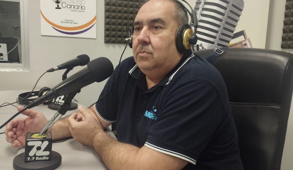 Jorge Santana en los estudios de El Espejo Canario Jorge Santana en los estudios de El Espejo Canario