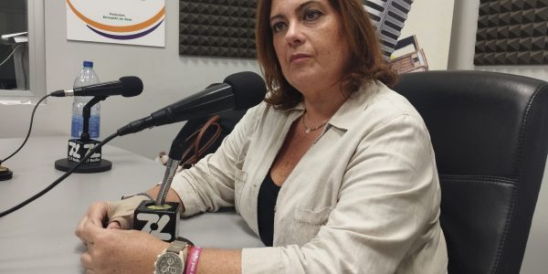 Beatriz Calzada en los estudios de El Espejo Canario