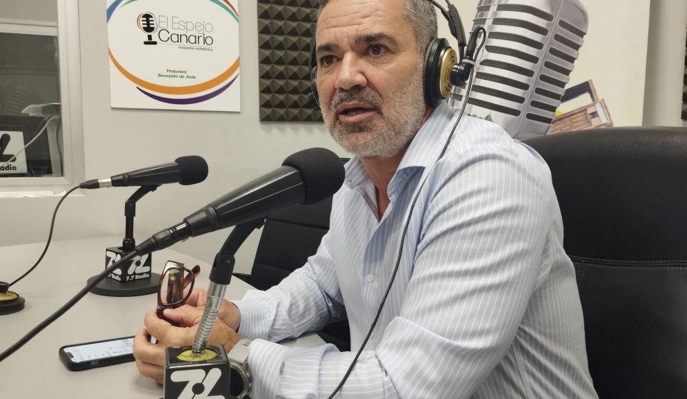 José Socas en los estudios de El Espejo Canario José Socas en los estudios de El Espejo Canario