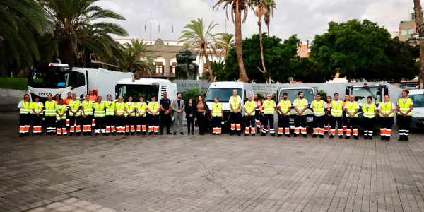 Carolina Darias, junto a Héctor Alemán, en la presentación del dispositivo | Foto: Ayuntamiento de Las Palmas de Gran Canaria