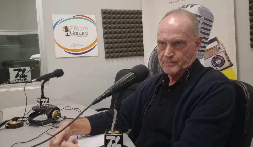 Sergio Millares en los estudios de El Espejo Canario