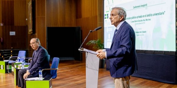 Antonio Abril en el 20º aniversario de la Conferencia de Consejos Sociales de Universidades Españolas | Foto: Marcos de Rada - ULPGC