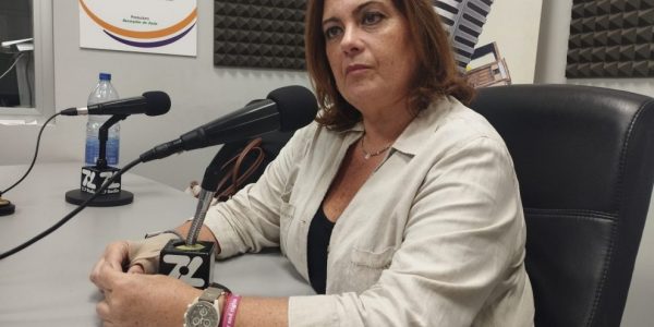 Beatriz Calzada en los estudios de El Espejo Canario
