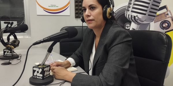 Vidina Espino en los estudios de El Espejo Canario