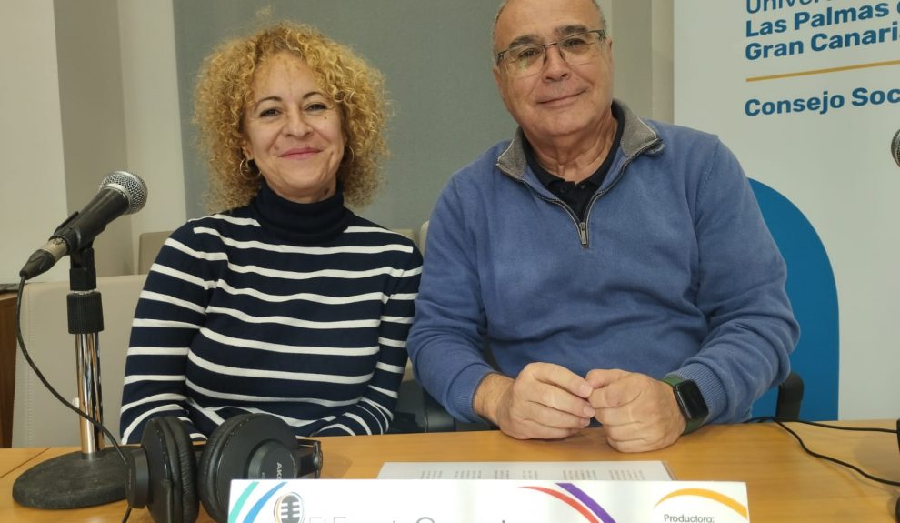 Natascha García y Jesús León en el set de El Espejo Canario en el Rectorado de la ULPGC