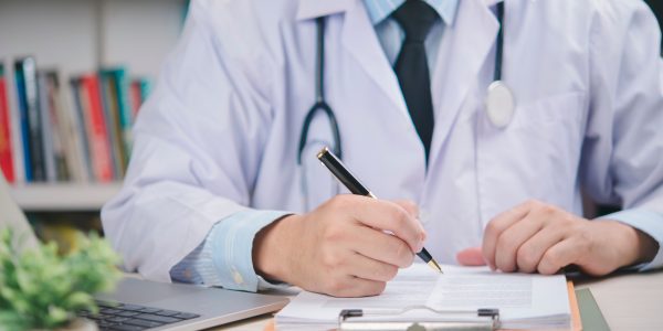 Chequeo médico | Foto: Hospitales Universitarios San Roque