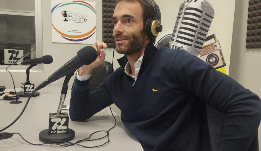 Germán Carlos Suárez en los estudios de El Espejo Canario