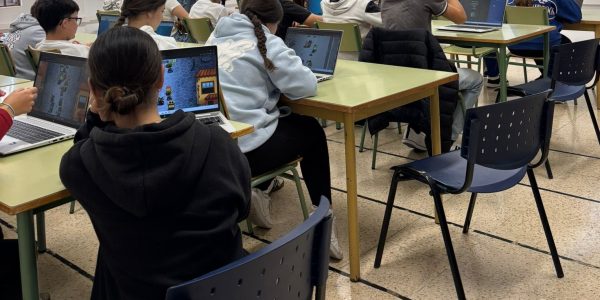 Un total de 64 centros de todas las islas participan en el proyecto Ecopapas para aprender sobre buenas prácticas de reciclaje | Foto: Gobierno de Canarias