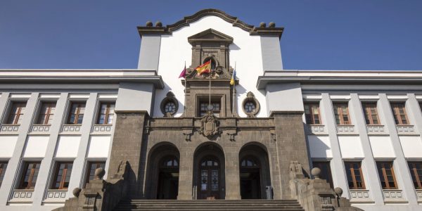 Edificio Central de la Universidad de La Laguna | Foto: ULL