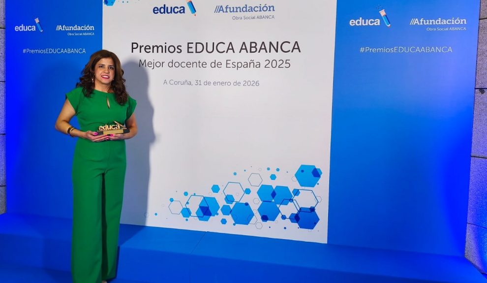 Paula Hernández recibe el Premio Educa Abanca a la Mejor Profesora Universitaria de España | Foto: ULL