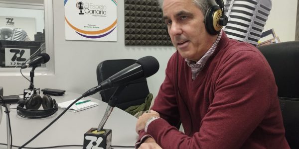 Miguel Jorge Blanco en los estudios de El Espejo Canario