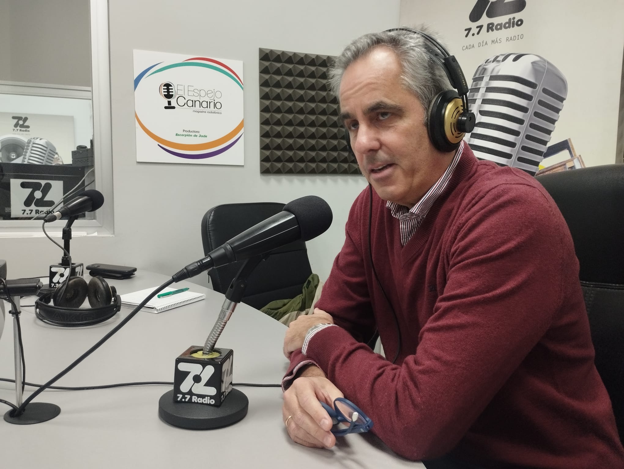 Miguel Jorge Blanco en los estudios de El Espejo Canario