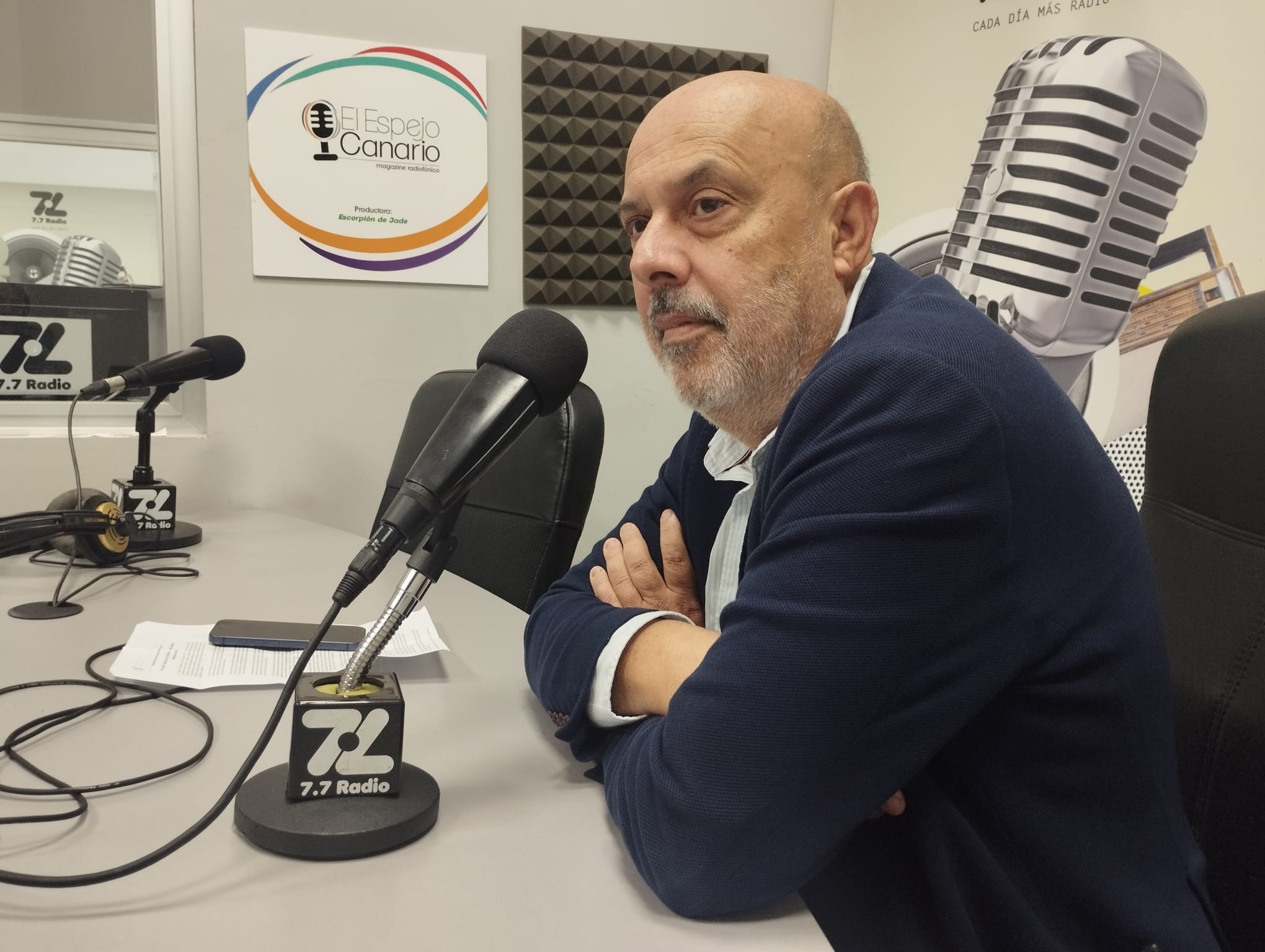 Juan Ramírez Said en los estudios de El Espejo Canario