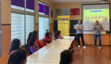 DiSAFÍO acerca sus objetivos al alumnado del PFAE de San Roque | Foto>: UD Las Palmas
