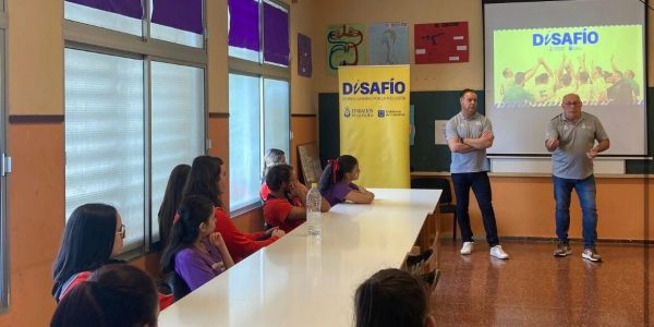 DiSAFÍO acerca sus objetivos al alumnado del PFAE de San Roque | Foto>: UD Las Palmas