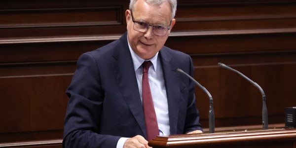 Chano Franquis durante su intervención | Foto: Parlamento de Canarias