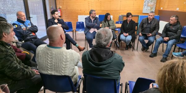 Reunión entre Cabildo de Tenerife y colectivos vecinales de Anaga | Foto: Cabildo de Tenerife