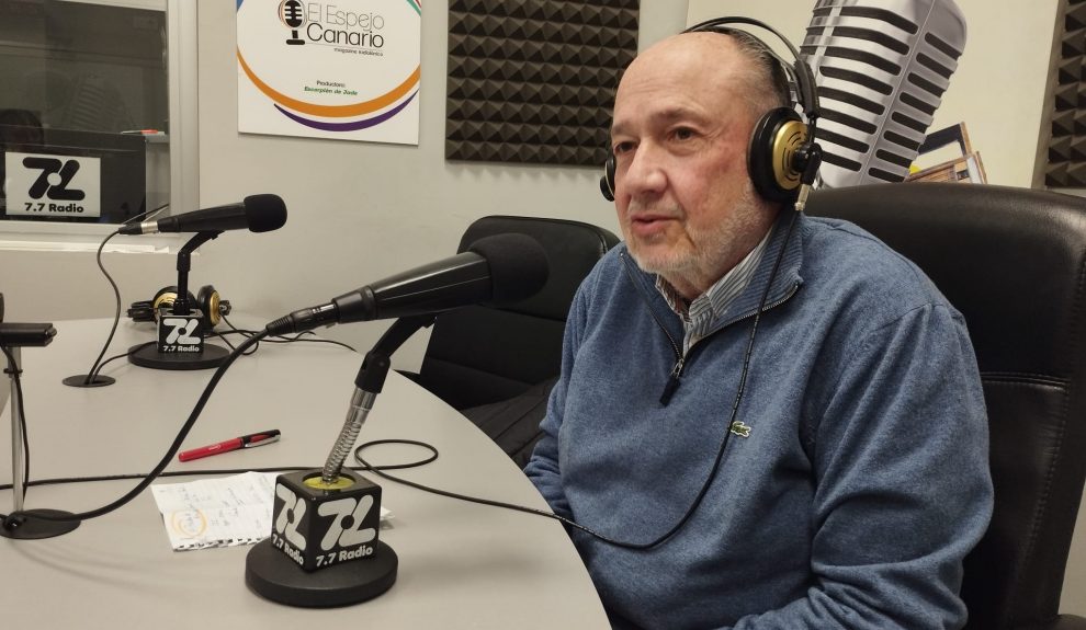 Francisco Fernández de Pedro en los estudios de El Espejo Canario