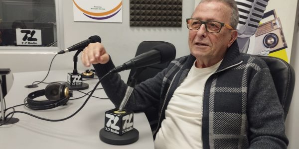 Claudio Utrera en los estudios de El Espejo Canario