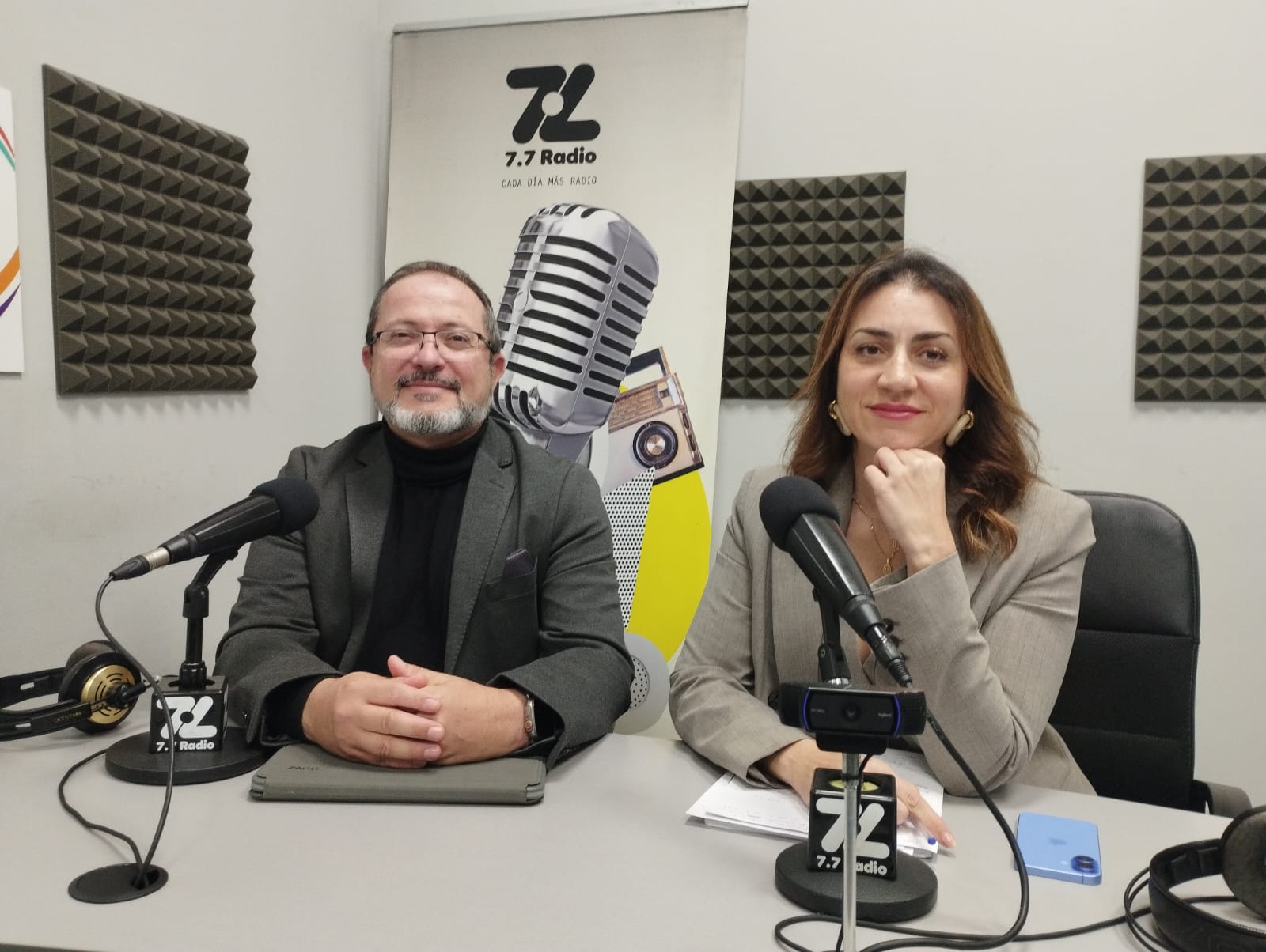 Victor Rubio y Vidina Cabrera en los estudios de