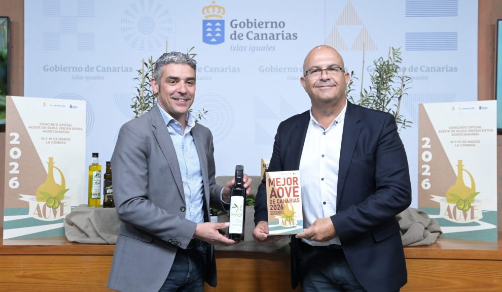 Armando Melián recoge el premio 'Mejor aceite de oliva virgen extra de Canarias 2026' | Foto: Gobierno de Canarias