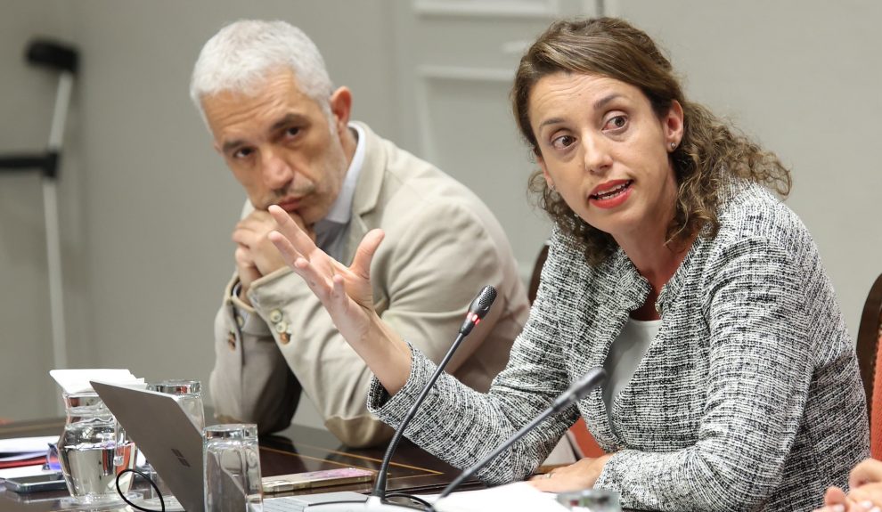 Miriam Álvarez en la comisión sobre pobreza infantil en Canarias | Foto: Parcan