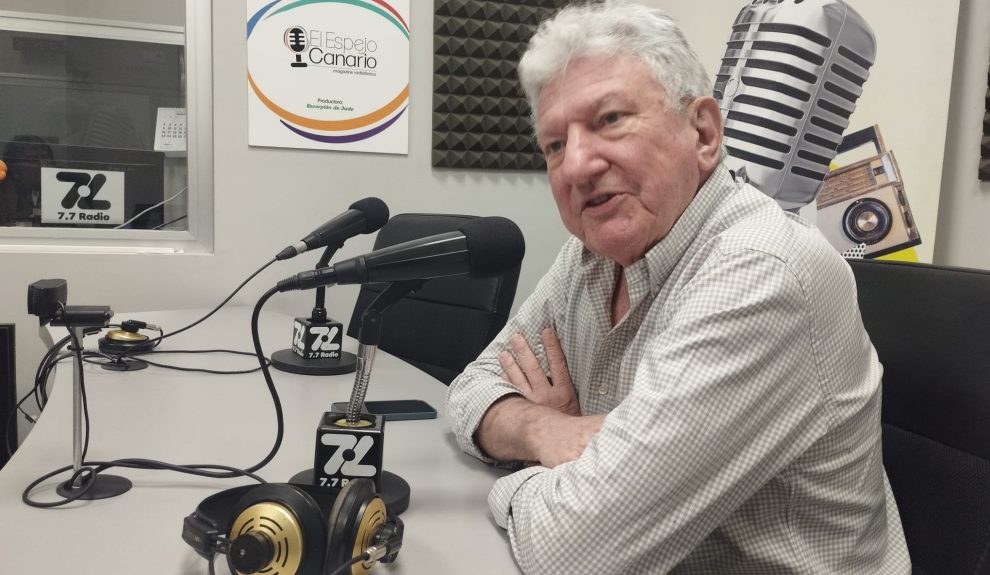 Pedro Quevedo en los estudios de El Espejo Canario
