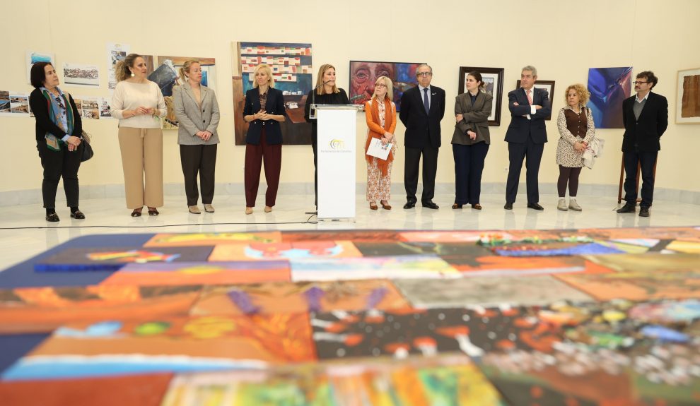 El Parlamento acoge la exposicion “En La Palma de tu mano” | Foto: Parcan