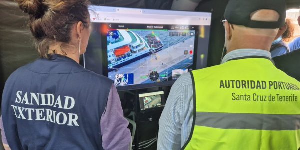 Supervisión del atraque del MV Hondius | Foto: Ministerio de Sanidad