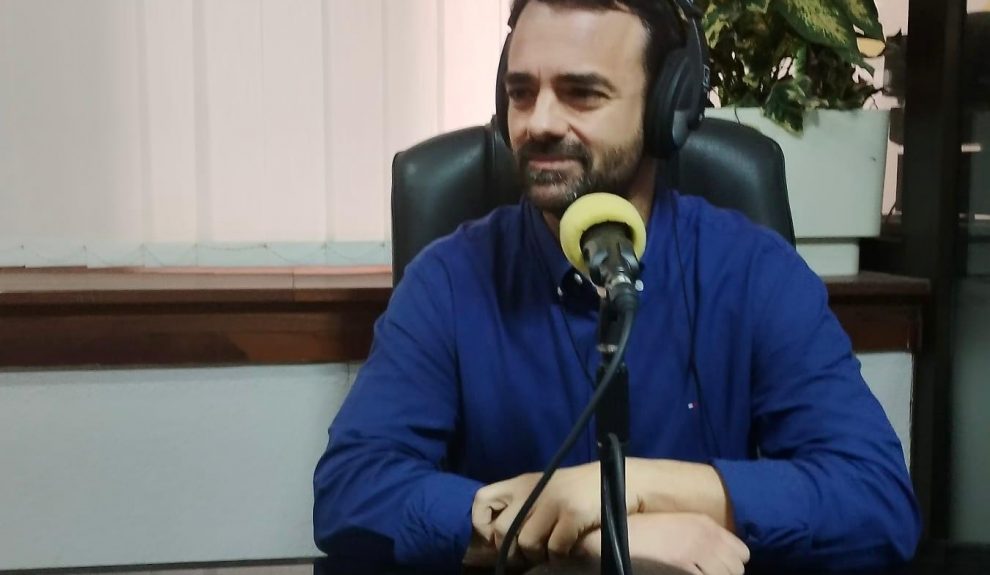 Aarón Afonso en los estudios de El Espejo Canario