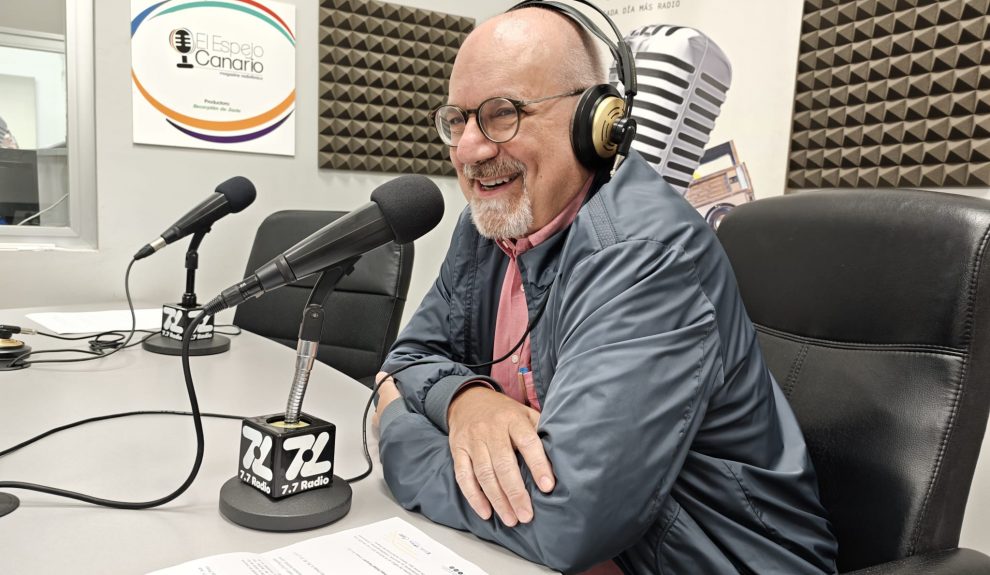 Miguel Ángel Rodríguez en los estudios de El Espejo Canario