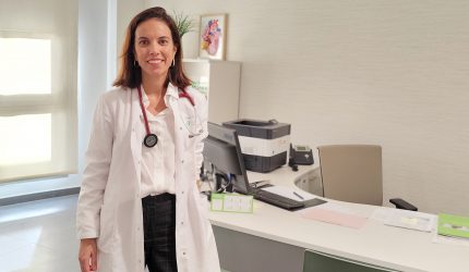 La doctora Sara Bordes en su despacho de Hospitales Universitarios San Roque | Foto: HUSR