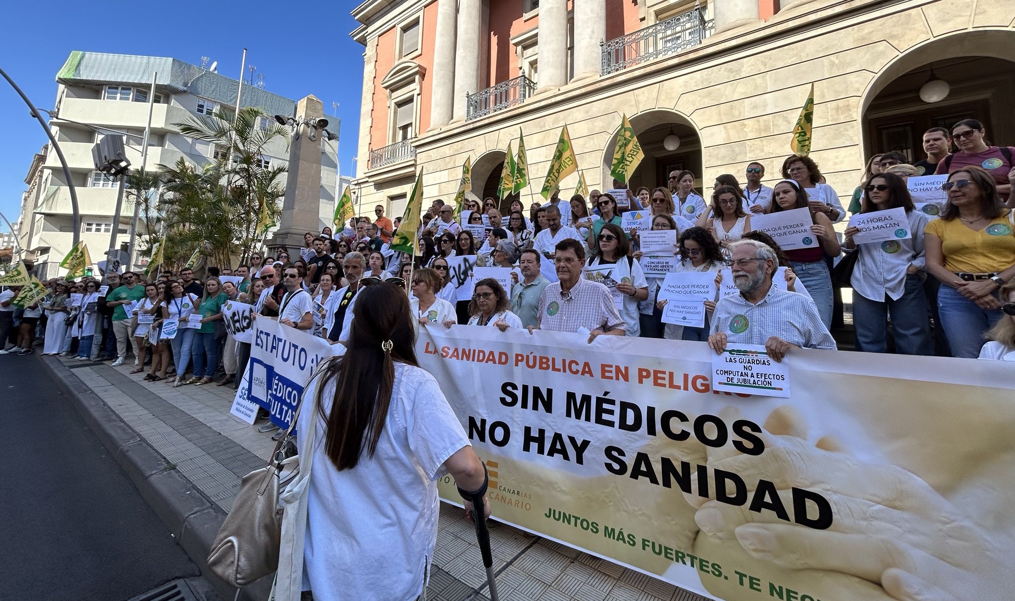 Concentración de médicos | Foto: CESM Canarias